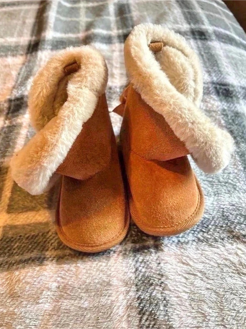 Bearpaw Cozy Fur-Lined Bow Slippers in Brown 6-12 month